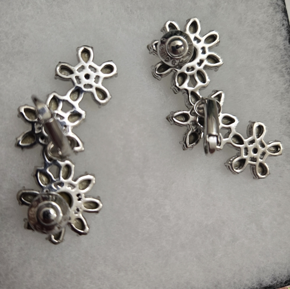 Henri Bendel Climber Earrings EUC - Picture 4 of 6